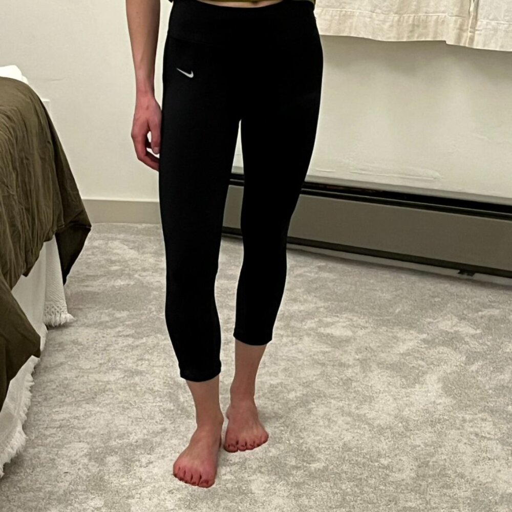 NIKE PRO BLACK MESH CROPPED LEGGINGS
